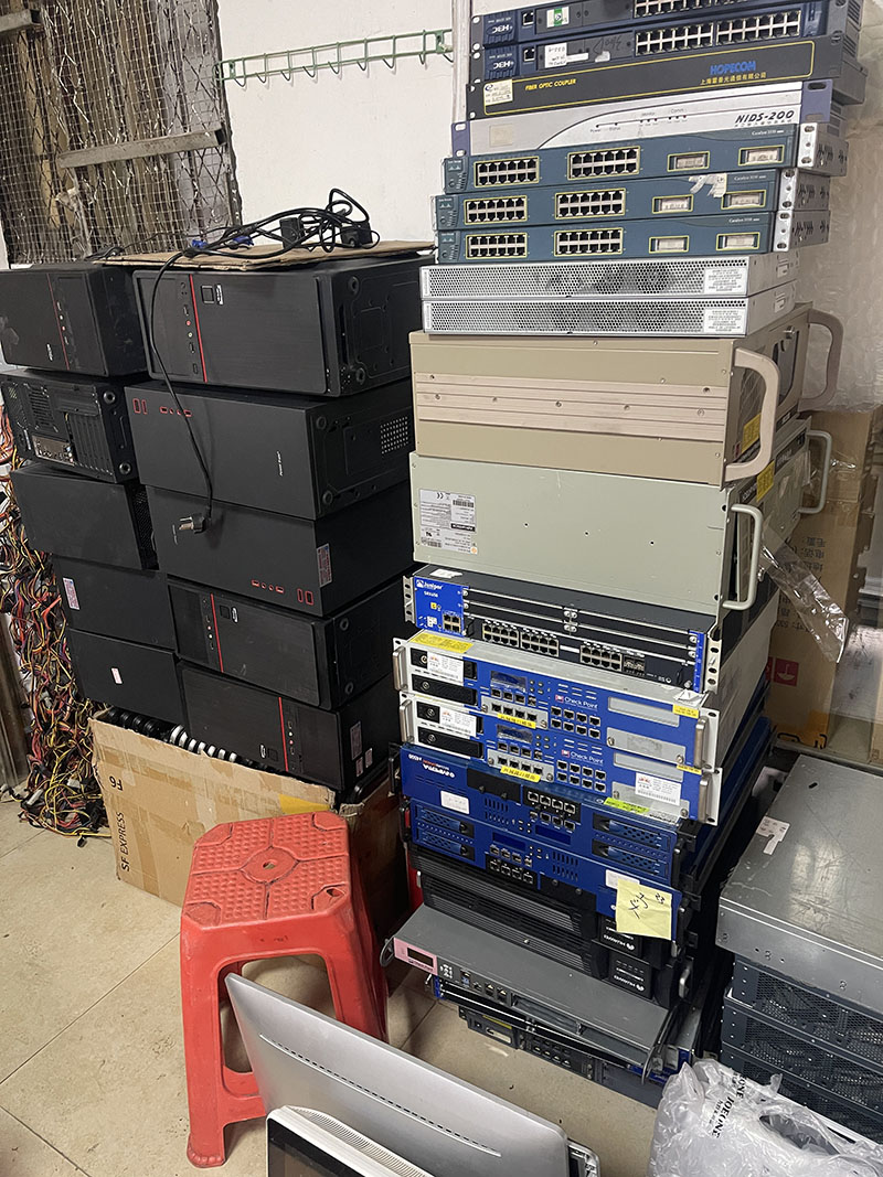 深圳專業(yè)電腦回收公司:回收服務(wù)的優(yōu)質(zhì)典范(圖2) 深圳專業(yè)電腦回收公司:回收服務(wù)的優(yōu)質(zhì)典范(圖2)