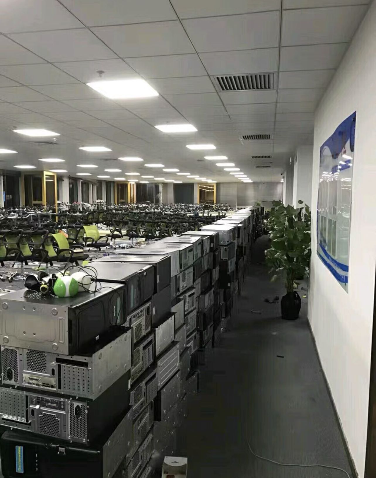 東莞老舊電腦換新錢,九福回收最領先(圖4) 東莞老舊電腦換新錢,九福回收最領先(圖4)