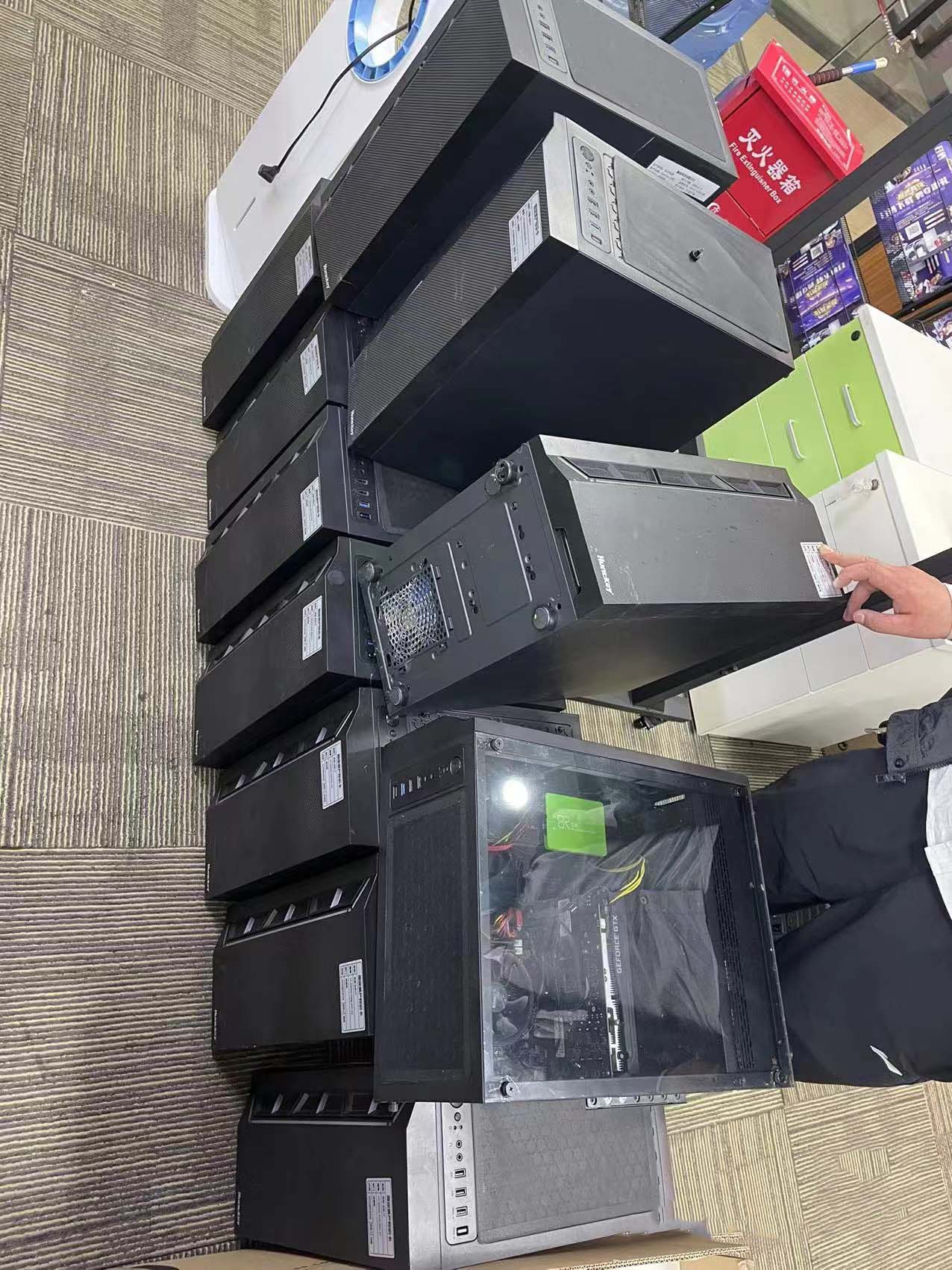 東莞舊筆記本電腦回收,這家公司價(jià)格怎樣?(圖4) 東莞舊筆記本電腦回收,這家公司價(jià)格怎樣?(圖4)