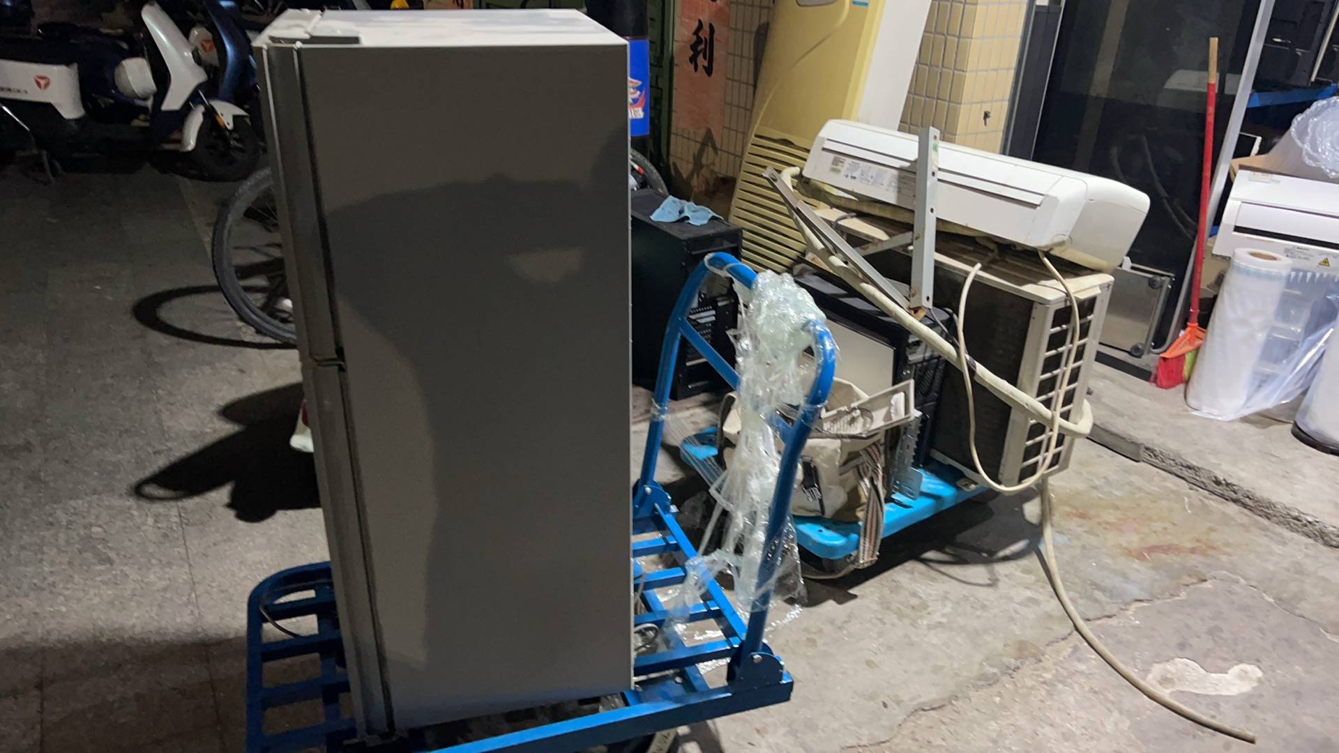 主機、顯卡、主板等配件也能收!廣州臺式機回收(圖3) 主機、顯卡、主板等配件也能收!廣州臺式機回收(圖3)