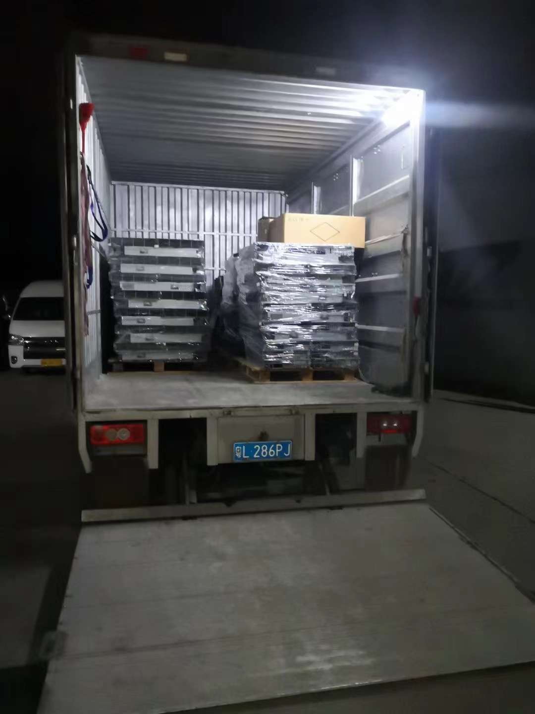 廣州服務(wù)器回收哪家好?六喜再生資源上門服務(wù)超省心(圖3) 廣州服務(wù)器回收哪家好?六喜再生資源上門服務(wù)超省心(圖3)