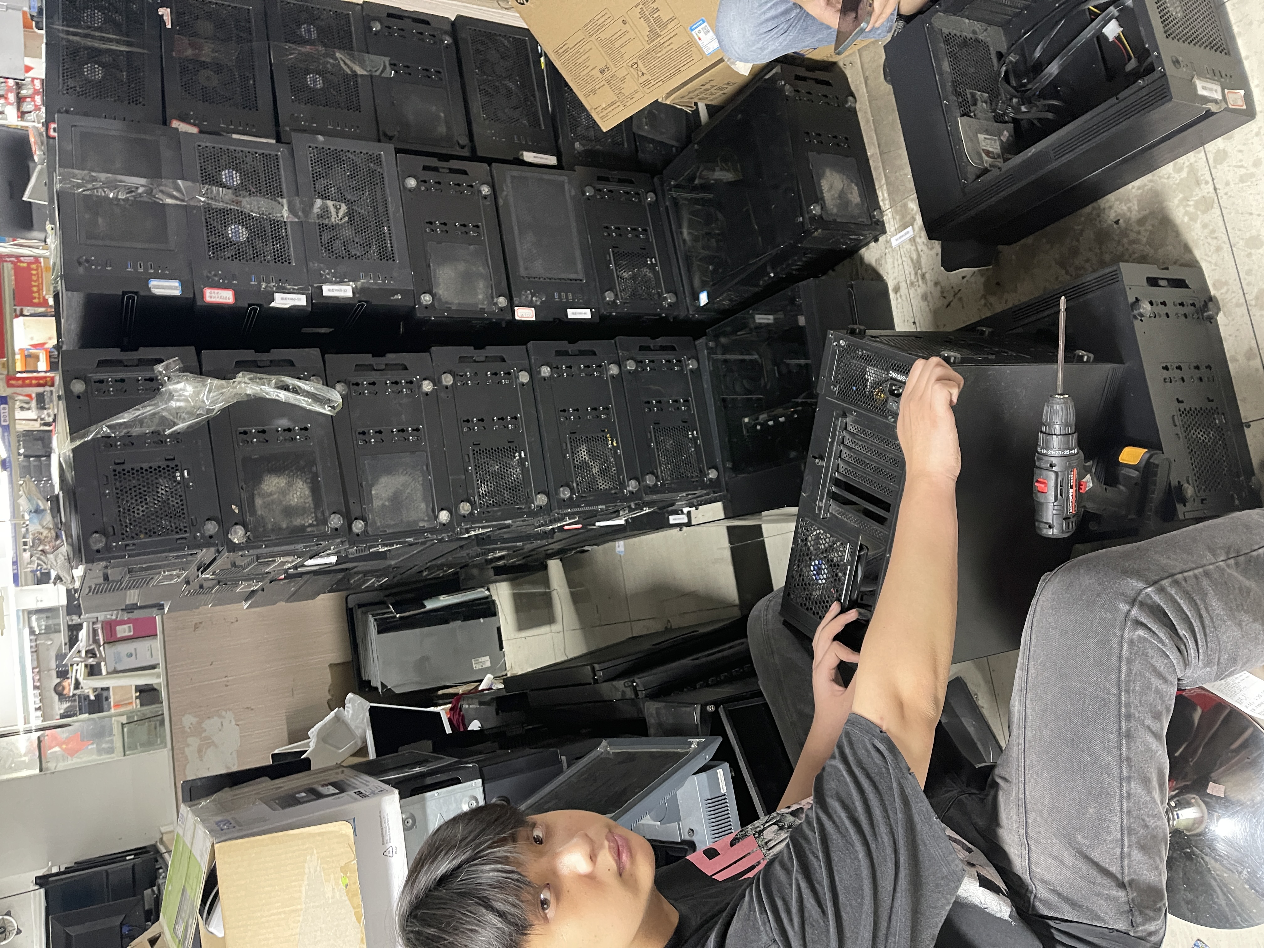 深圳筆記本電腦回收:專業服務與客戶信賴(圖1) 深圳筆記本電腦回收:專業服務與客戶信賴(圖1)