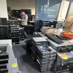 退役機房設(shè)備咋處理？深圳回收渠道大全